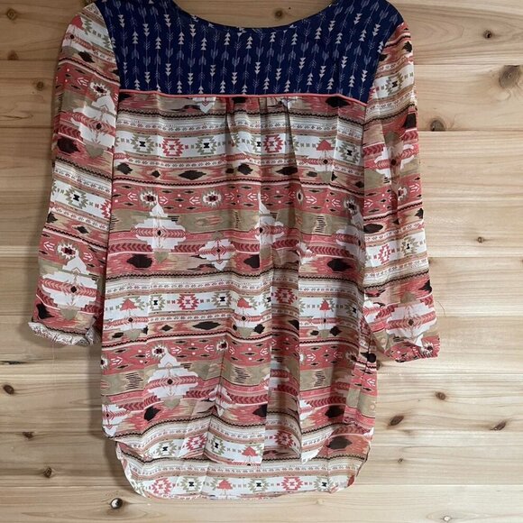 Hayden LA  Blouse - Picture 1 of 3